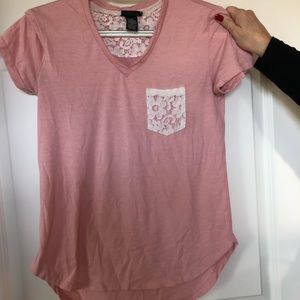 Rue 21 T-shirt.